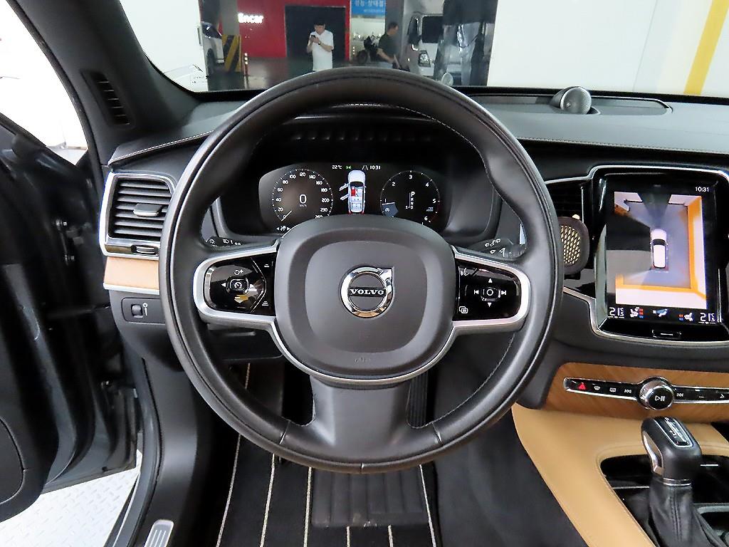 Volvo XC90 - Vista 9