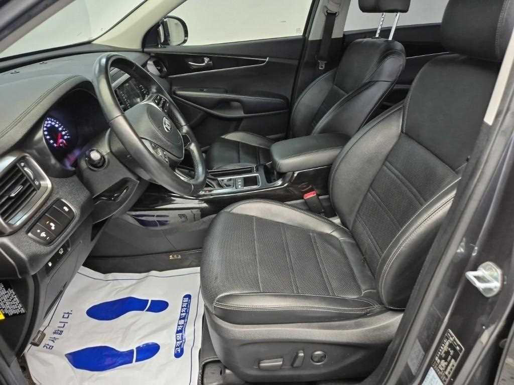 KIA Sorento - Vista 11