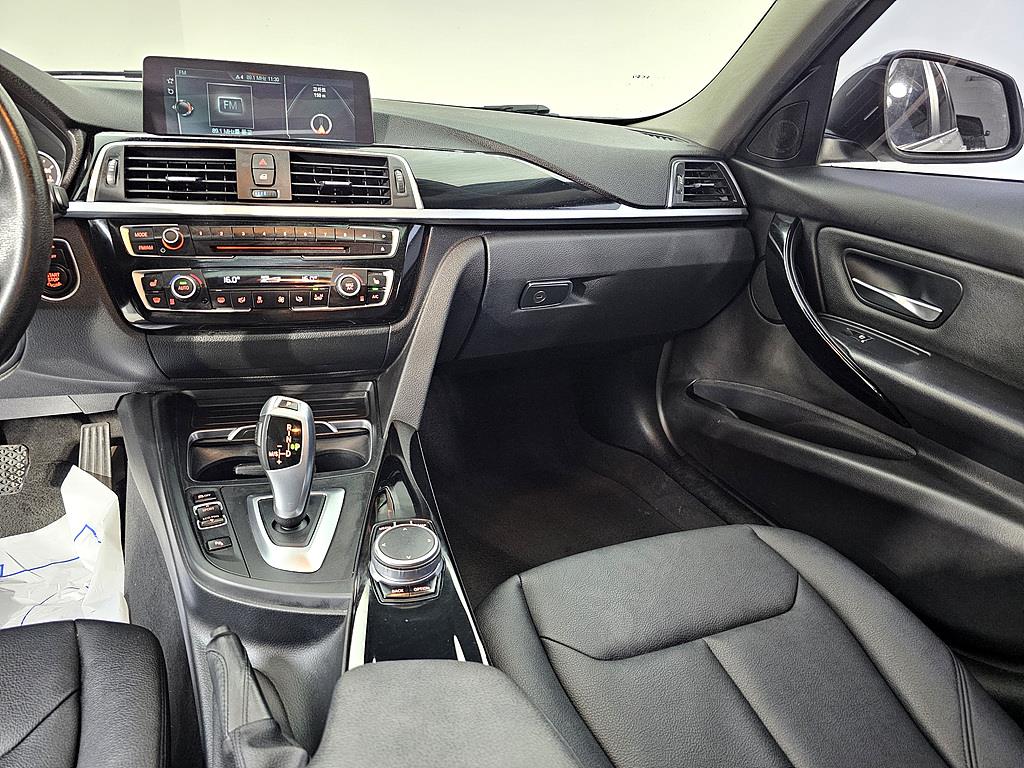 BMW 3 series - Vista 10