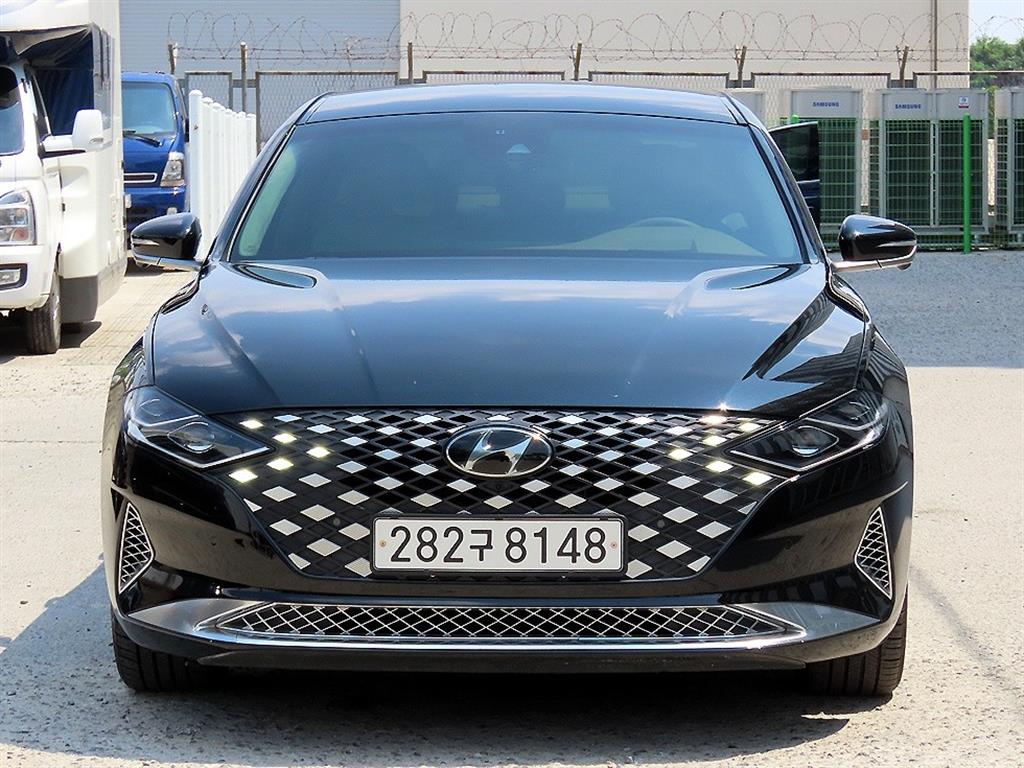 HYUNDAI Grandeur 2022 Negro - Importación desde Corea - HF Imports Iquique - Foto 1