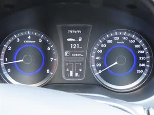 HYUNDAI Grandeur - Vista 10
