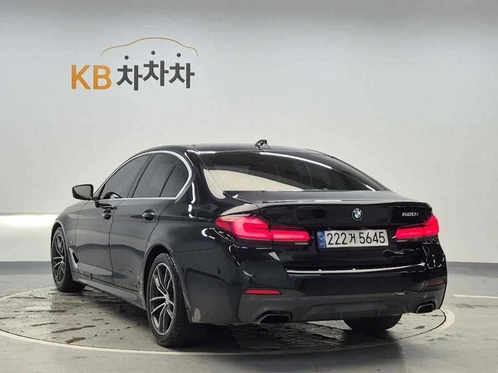 BMW 5 Series - Vista 2