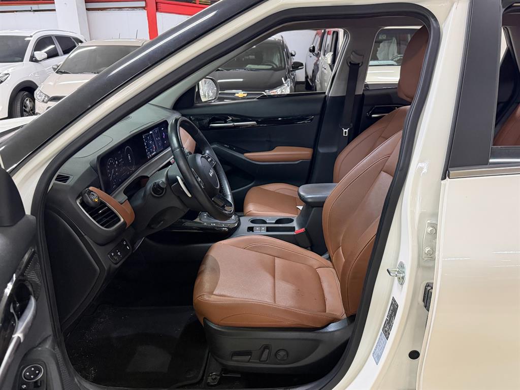 KIA Seltos - Vista 6