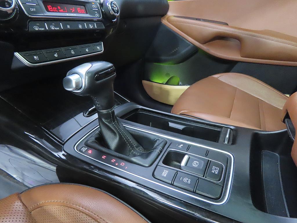 KIA Sorento - Vista 11