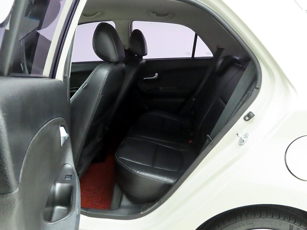 KIA Morning 2012 Blanco - Importación desde Corea - HF Imports Iquique - Foto 16