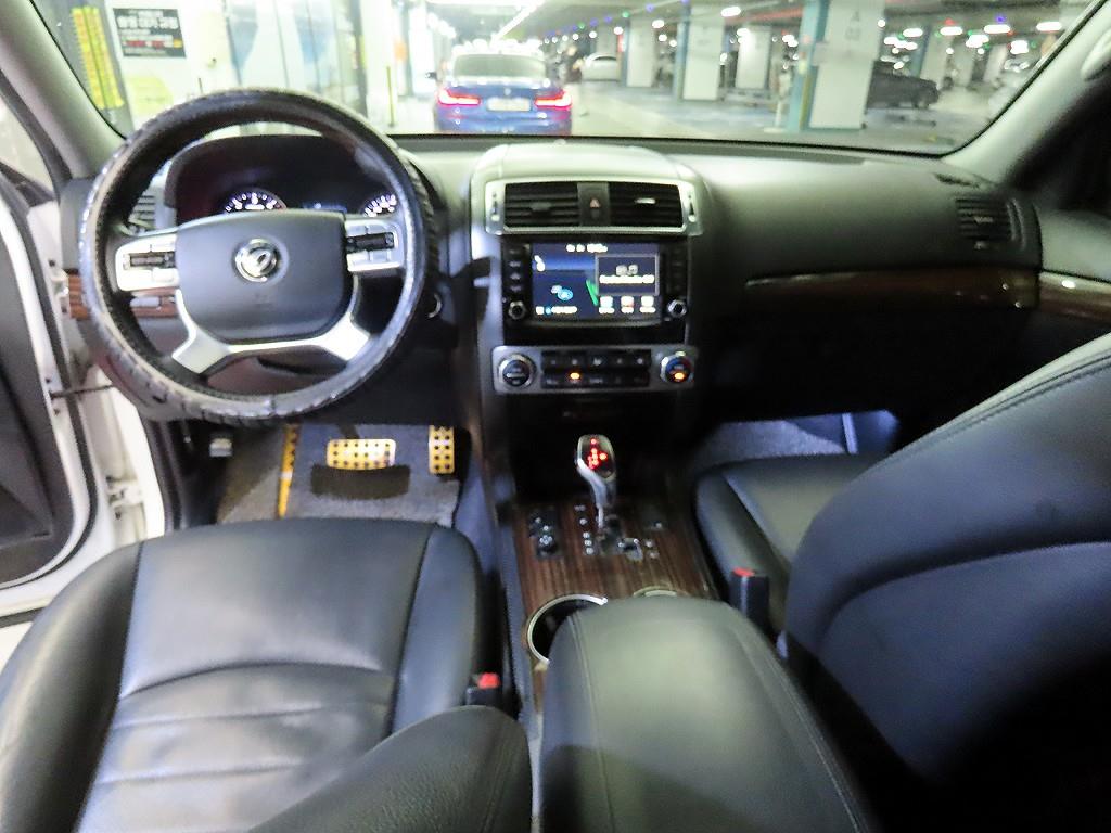 KIA Mohave - Vista 10