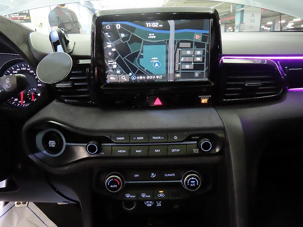 HYUNDAI Veloster - Vista 11