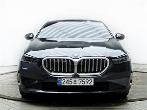 BMW 5 Series - Vista 2