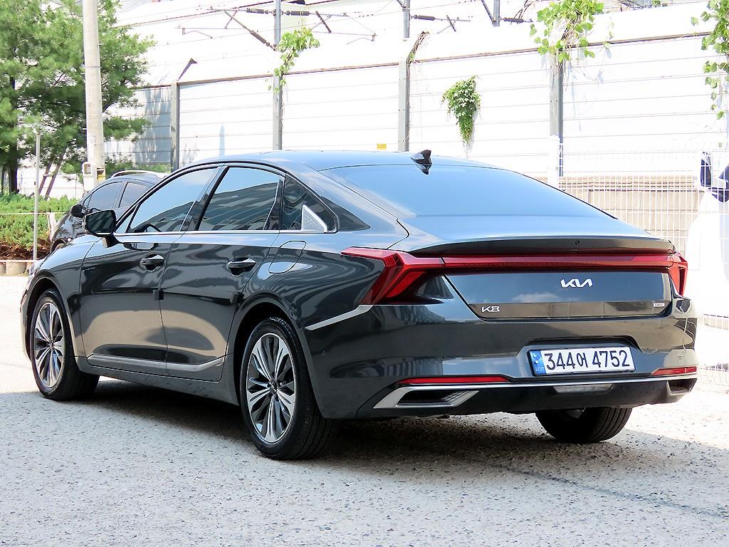 KIA K8 - Vista 3