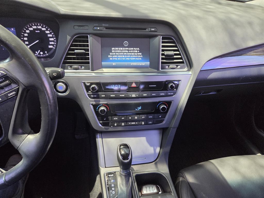 HYUNDAI Sonata - Vista 9