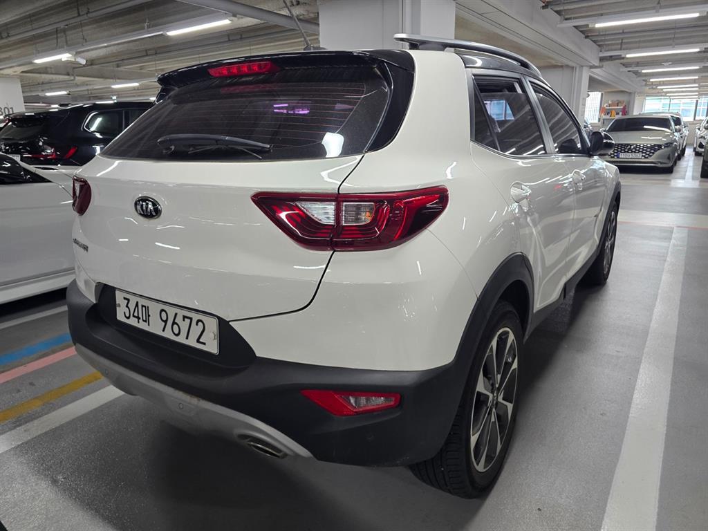 KIA Stonic - Vista 3