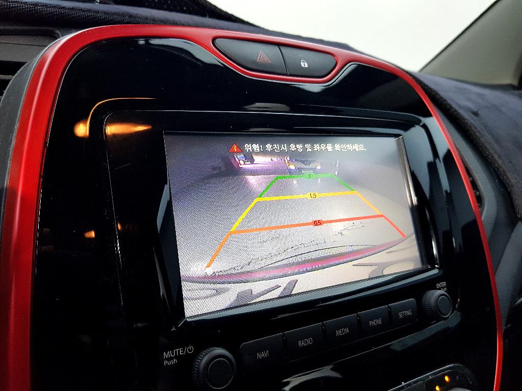 SAMSUNG QM3 - Vista 11