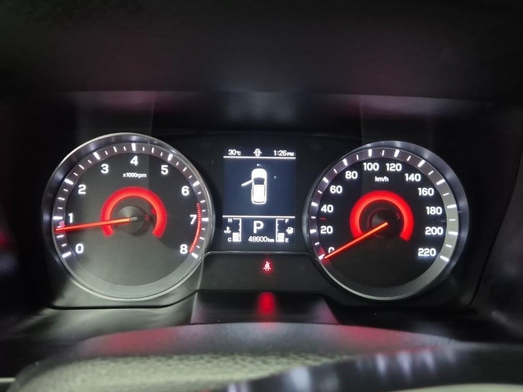 Ssangyong Tivoli - Vista 6