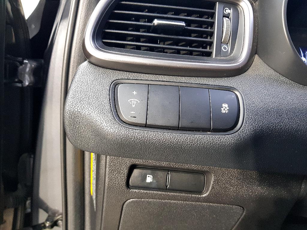 KIA Sorento - Vista 11