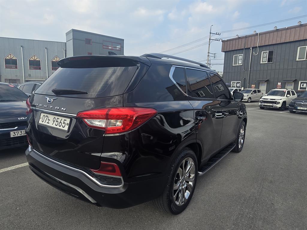 Ssangyong Rexton - Vista 5
