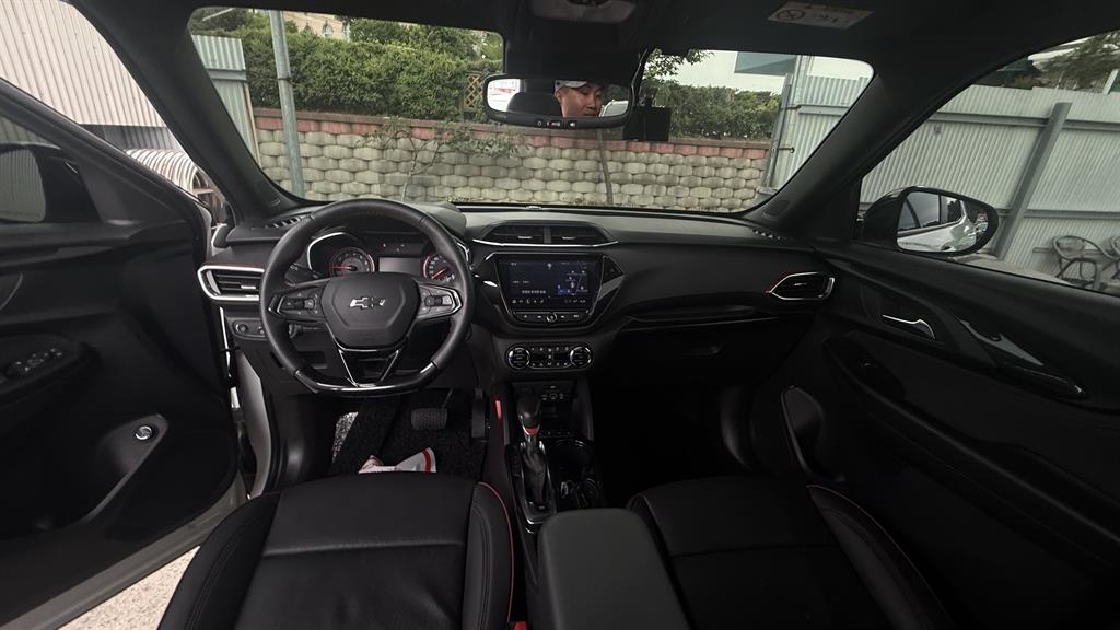 Chevrolet Trail Blazer 2023 Blanco - Importación desde Corea - HF Imports Iquique - Foto 1