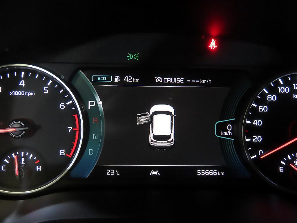 KIA Seltos - Vista 10