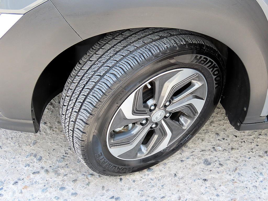 HYUNDAI Kona 2021 Gris - Importación desde Corea - HF Imports Iquique - Foto 19