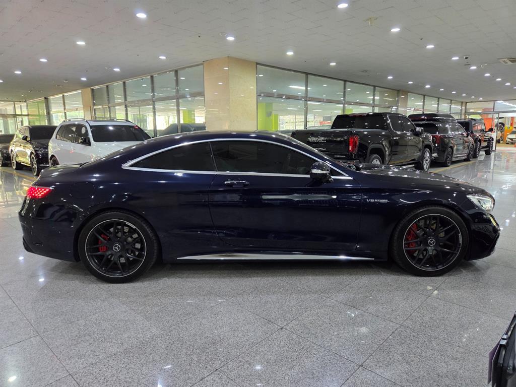 Mercedes Benz S Class - Vista 5