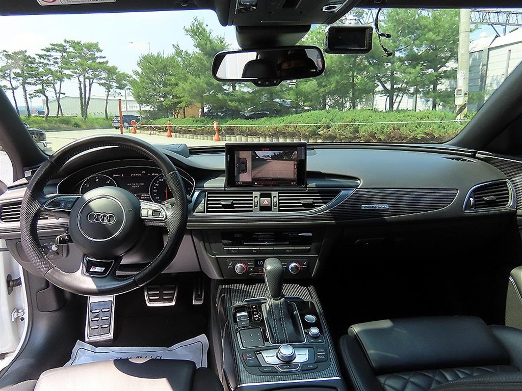 Audi A6 - Vista 7