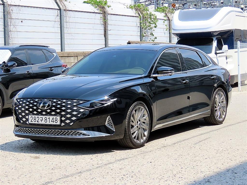 HYUNDAI Grandeur - Vista 2