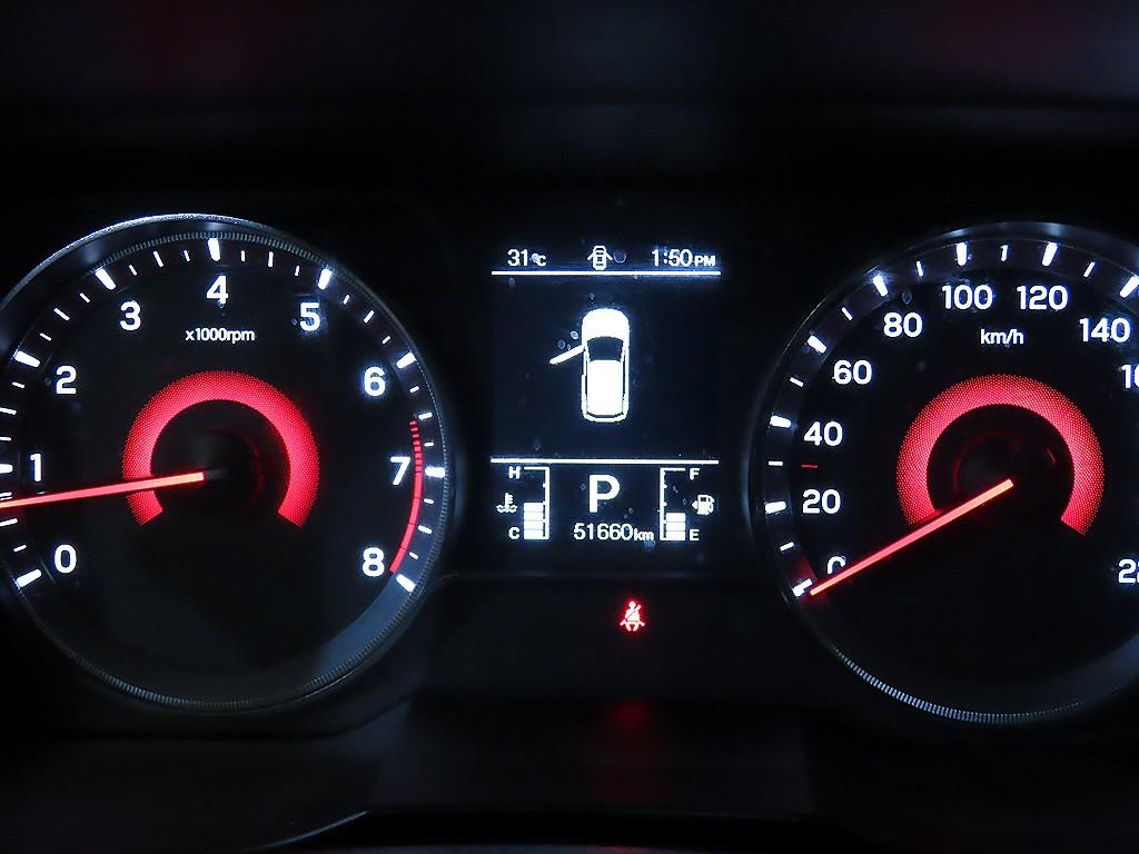 Ssangyong Tivoli - Vista 9