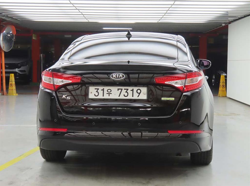 KIA K5 - Vista 3