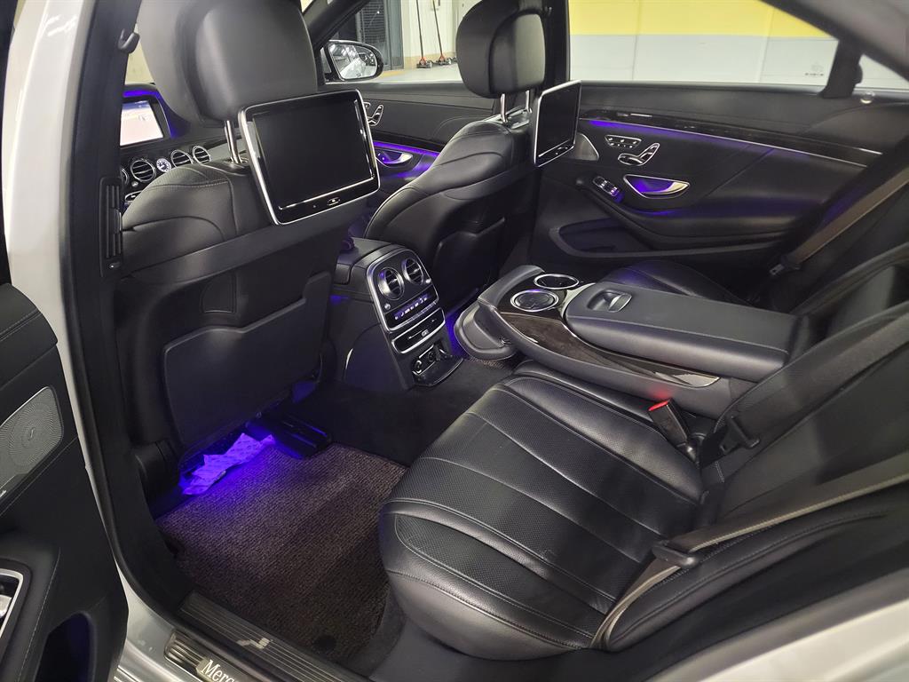 Mercedes Benz S Class - Vista 9