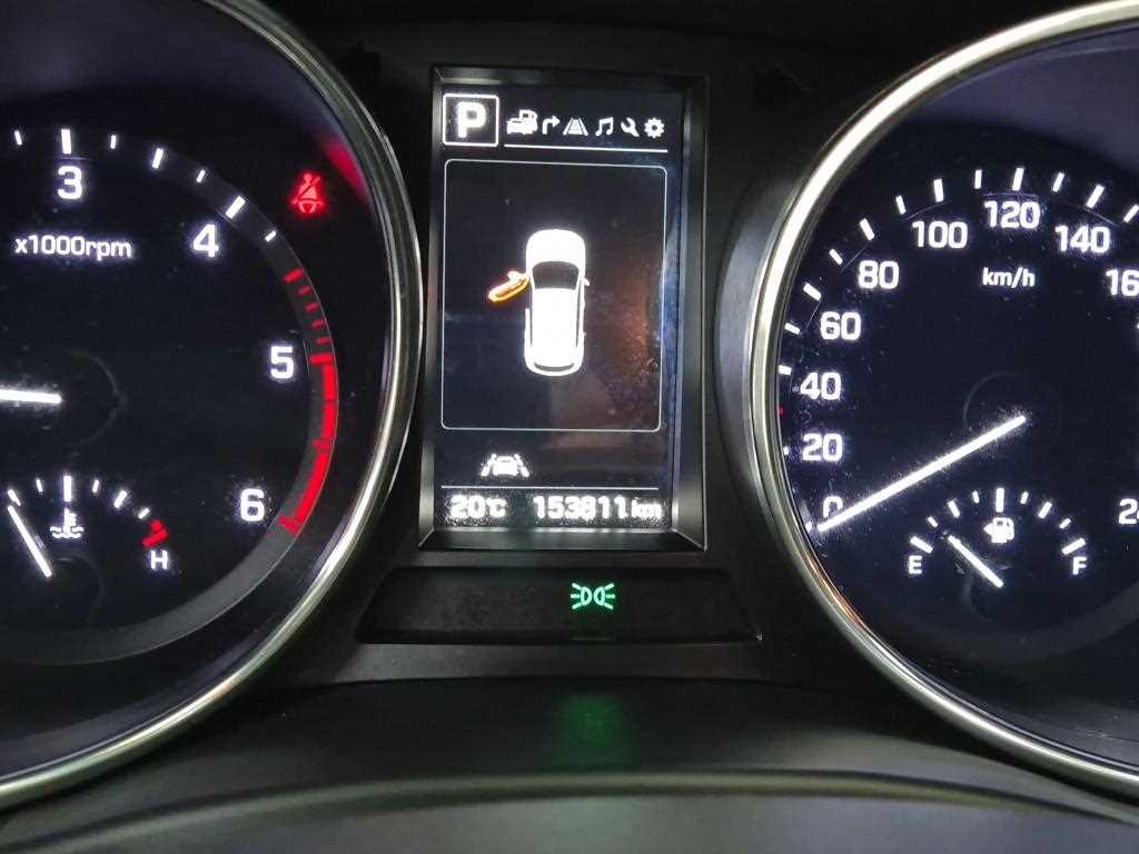 HYUNDAI Santa Fe - Vista 6