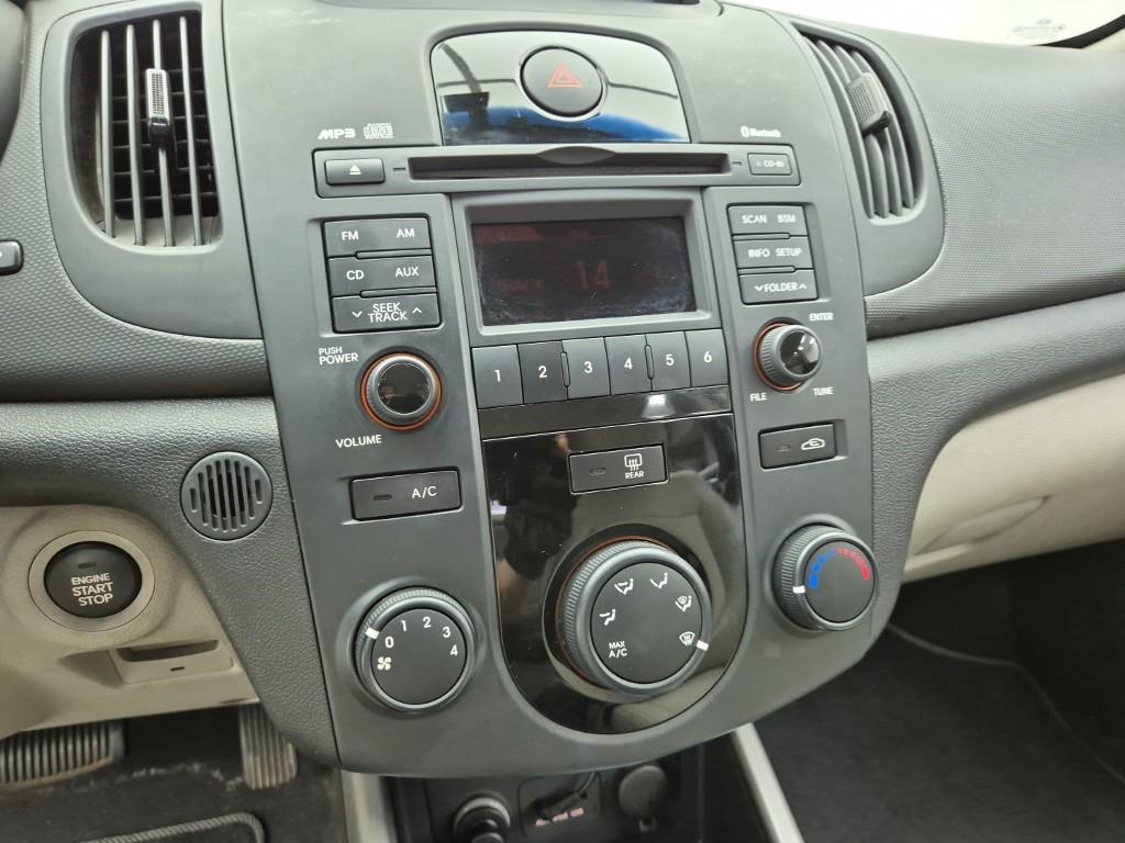 KIA Forte - Vista 10