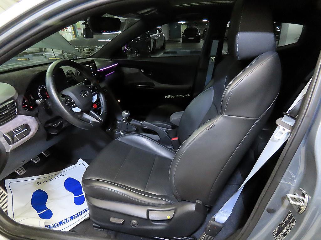 HYUNDAI Veloster - Vista 7