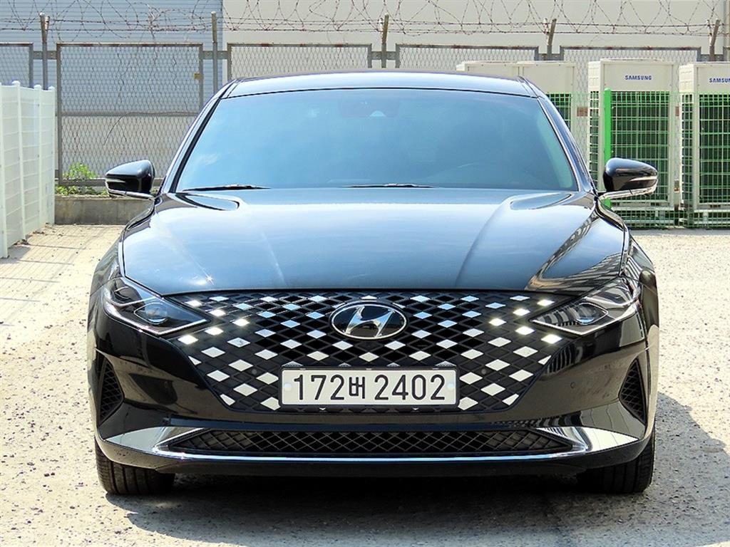 HYUNDAI Grandeur 2022 Negro - Importación desde Corea - HF Imports Iquique - Foto 1