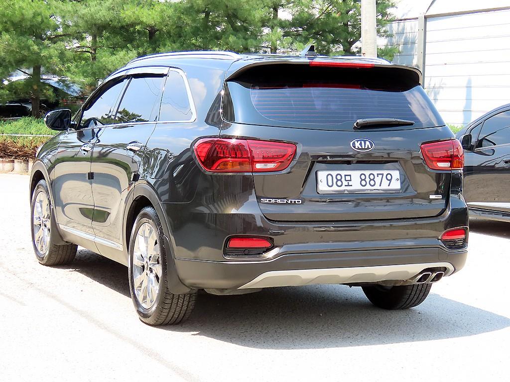 KIA Sorento - Vista 3