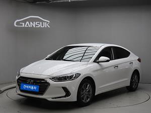 HYUNDAI Avante - Vista 4