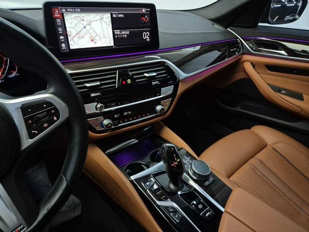BMW 5 Series - Vista 10