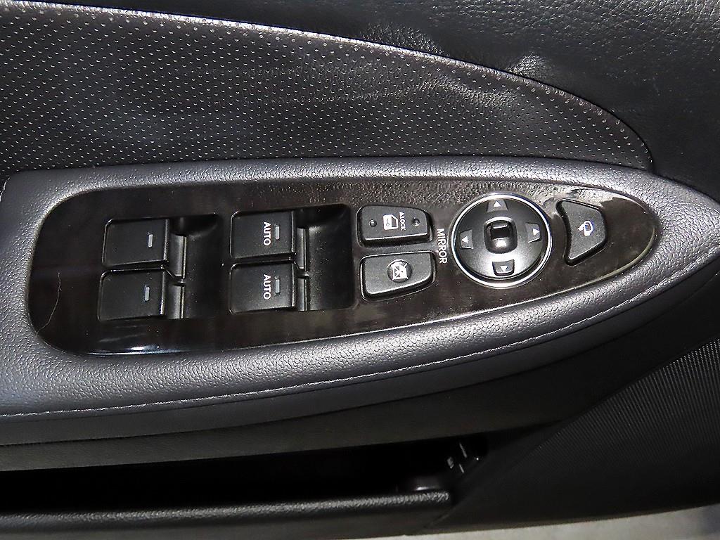 HYUNDAI Genesis 2012 Negro - Importación desde Corea - HF Imports Iquique - Foto 13