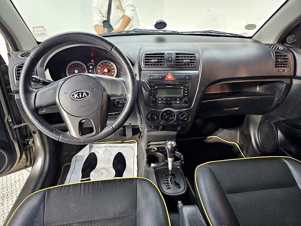 KIA Morning - Vista 5