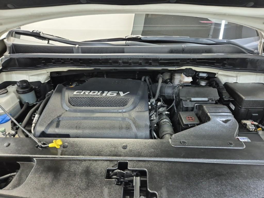 KIA Carnival - Vista 5