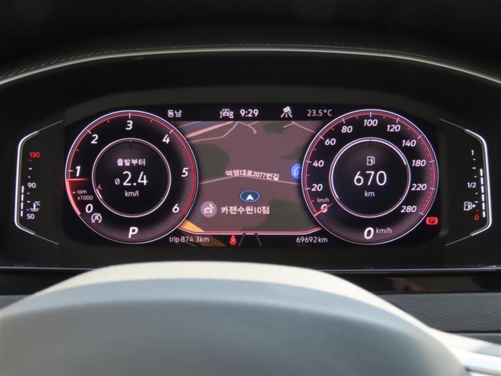Volkswagen Arteon - Vista 9