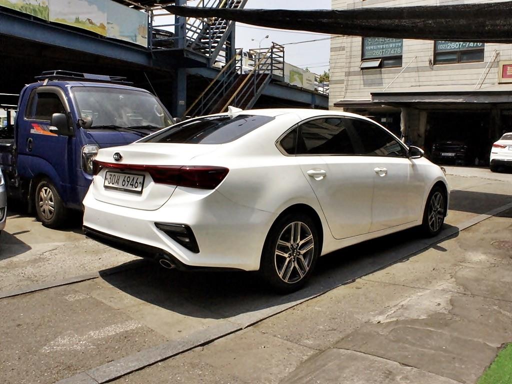 KIA K3 - Vista 7