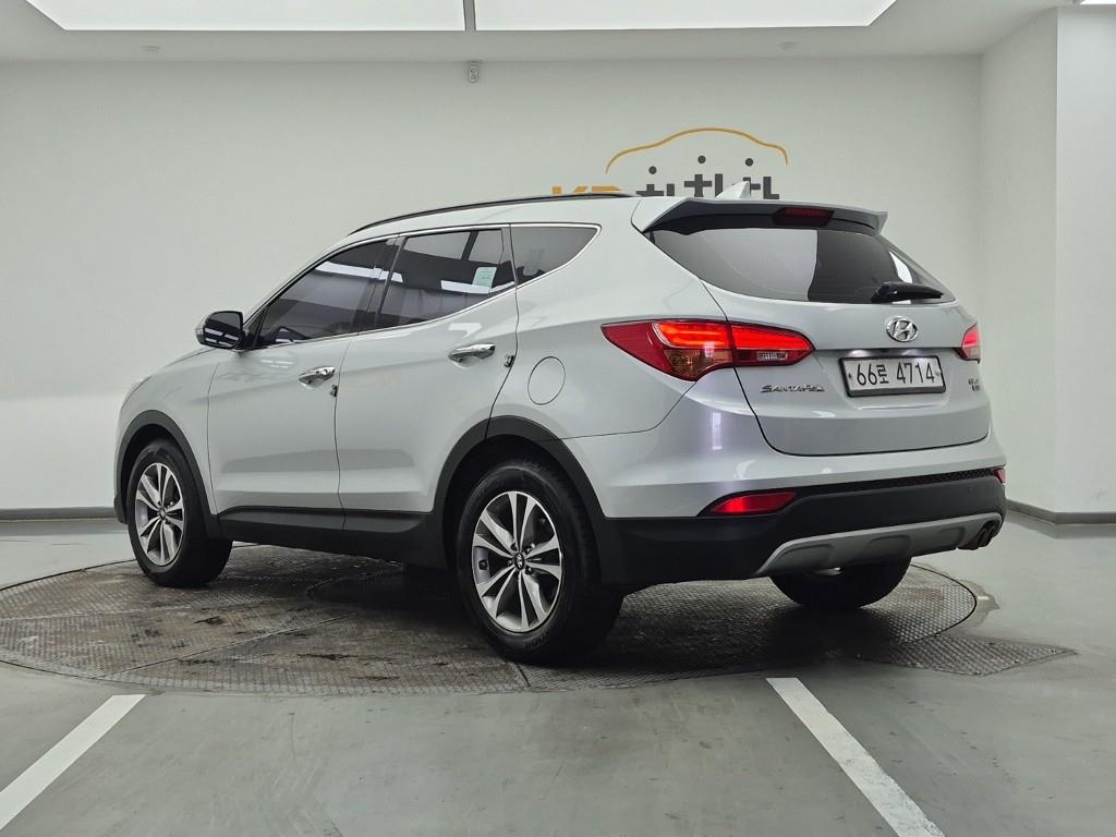 HYUNDAI Santa Fe - Vista 3