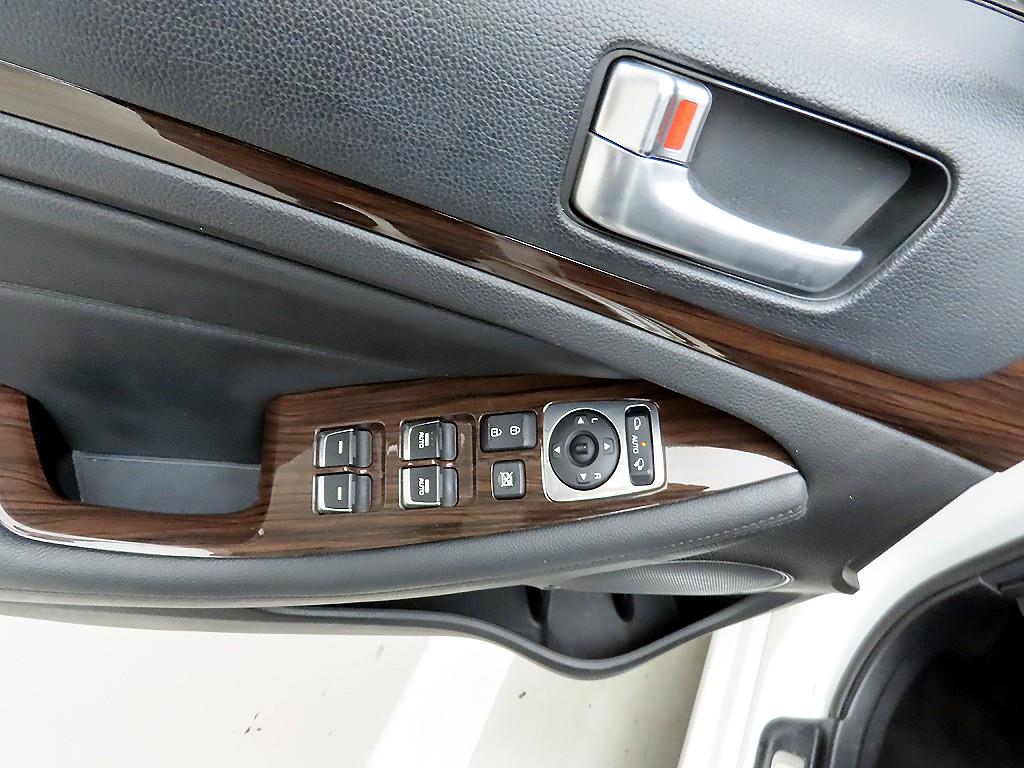 KIA K7 - Vista 11