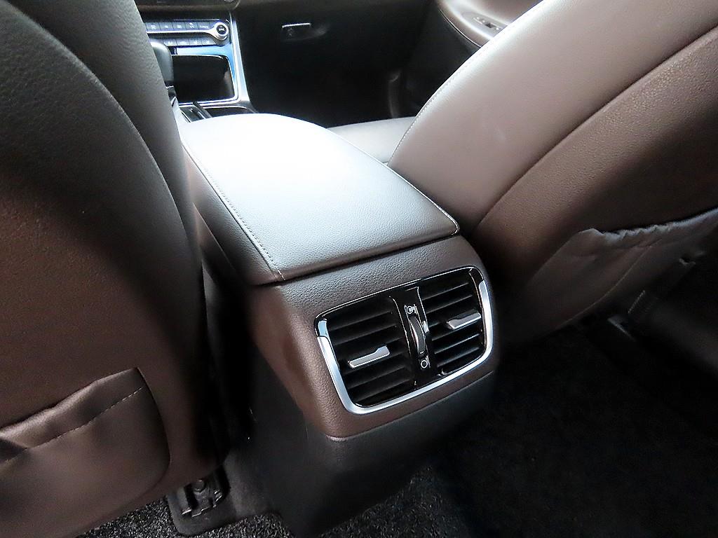 HYUNDAI Grandeur 2018 Negro - Importación desde Corea - HF Imports Iquique - Foto 18