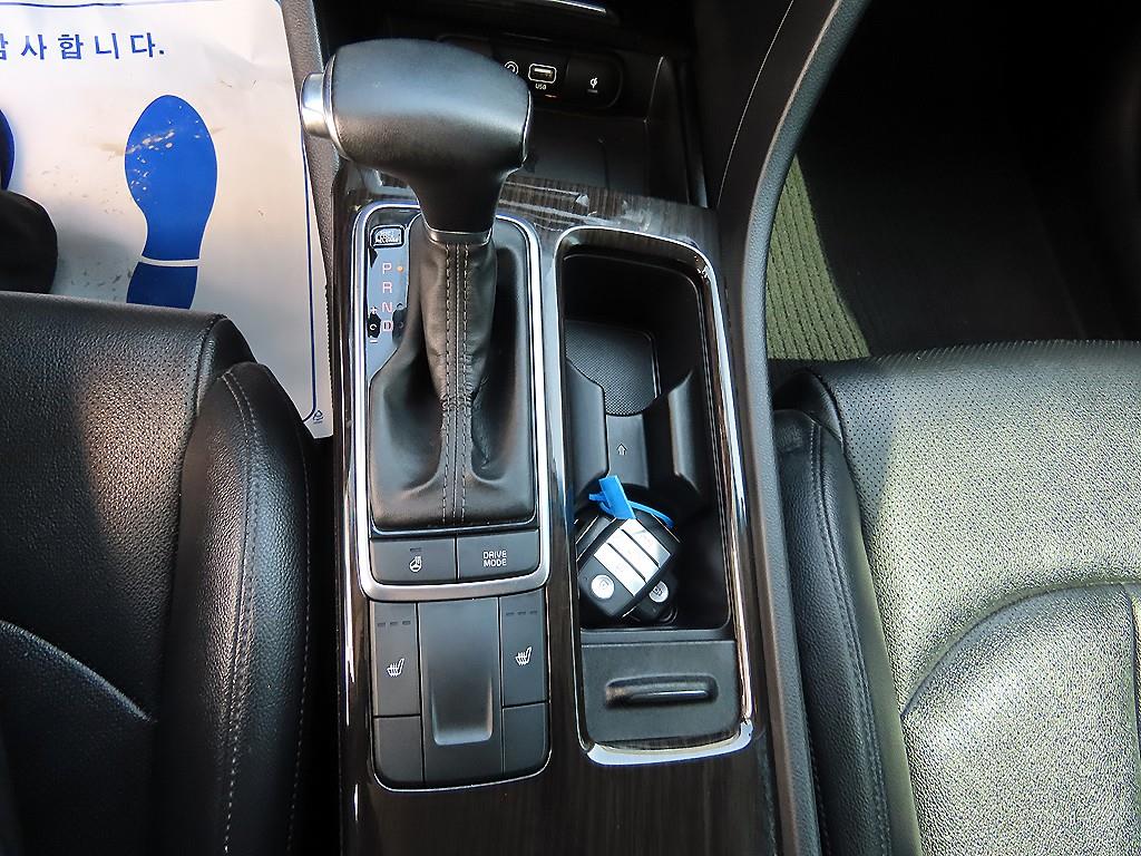 KIA K5 - Vista 10