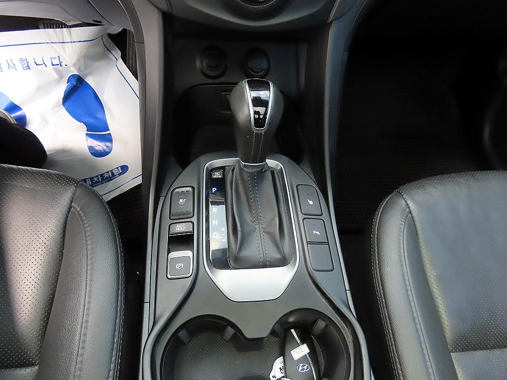 HYUNDAI Santa Fe - Vista 10