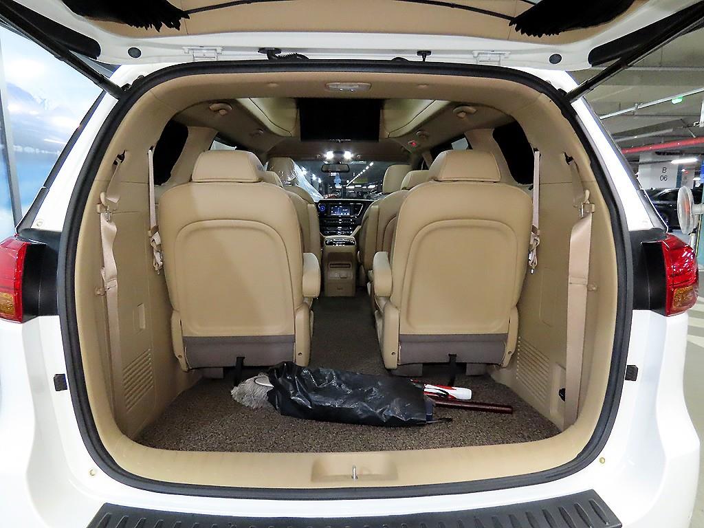 KIA Carnival 2017 Blanco - Importación desde Corea - HF Imports Iquique - Foto 16