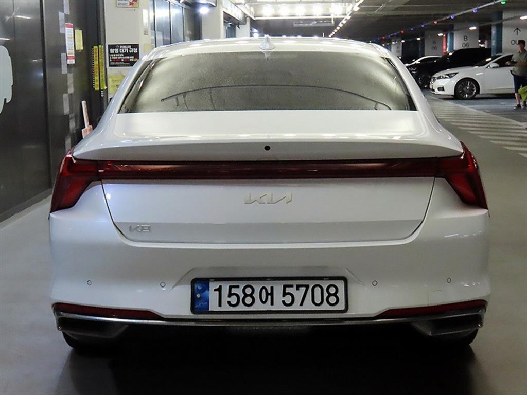 KIA K8 - Vista 5