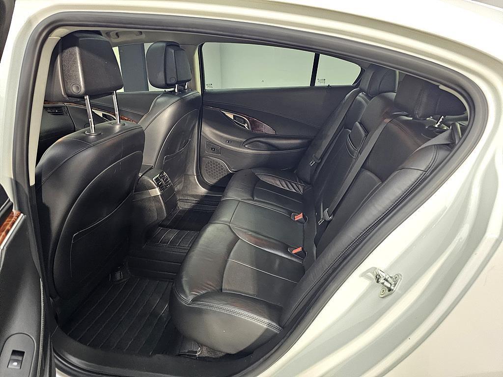 DAEWOO Alpheon - Vista 9