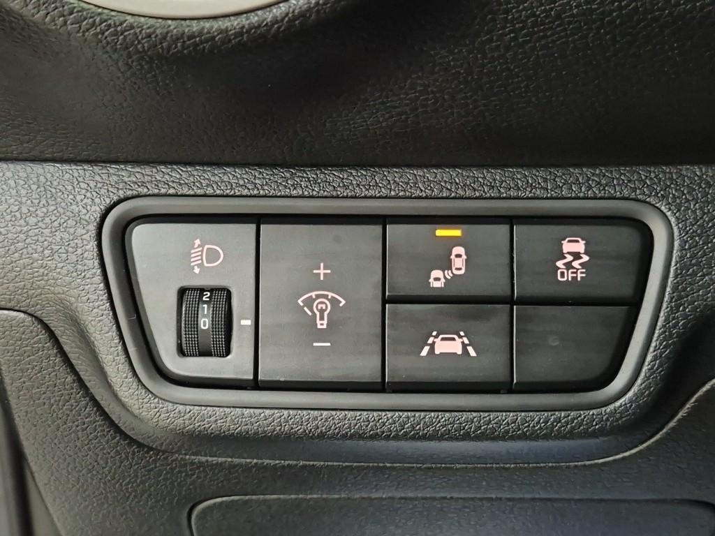 KIA K3 2019 Gris - Importación desde Corea - HF Imports Iquique - Foto 17