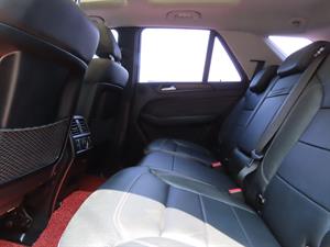 Mercedes Benz M Class - Vista 12